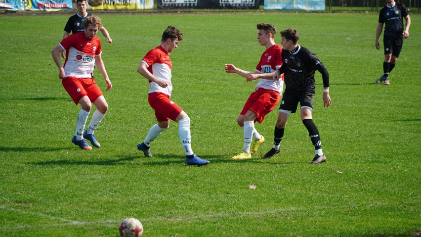 Tur Bielsk Podlaski pokonał ŁKS 1926 Łomża 1:0 i nadal jest...