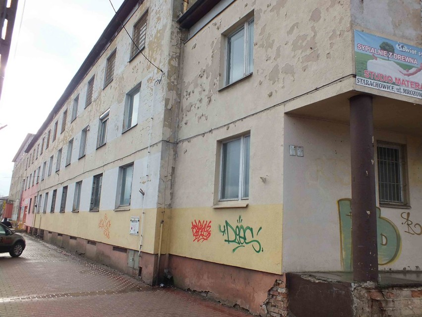 Mieszkania i lokale usługowe w sprzedanym budynku dawnego Starostwa Powiatowego i dawnej Szkoły Muzycznej w Starachowicach (ZDJĘCIA)