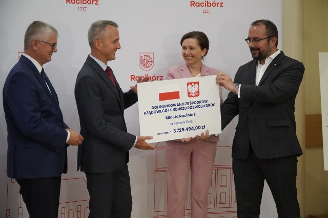 W 2023 roku aż 9 dróg w Raciborzu otrzyma wsparcie finansowe na remont dzięki Rządowemu Funduszowi Rozwoju Dróg w Województwie Śląskim
