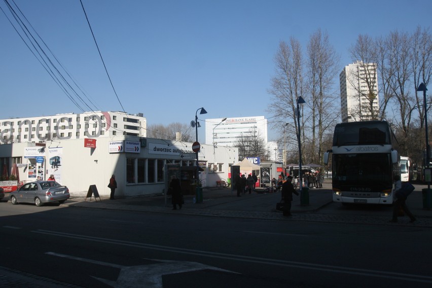 Dworzec autobusowy w Katowicach to wstyd dla miasta