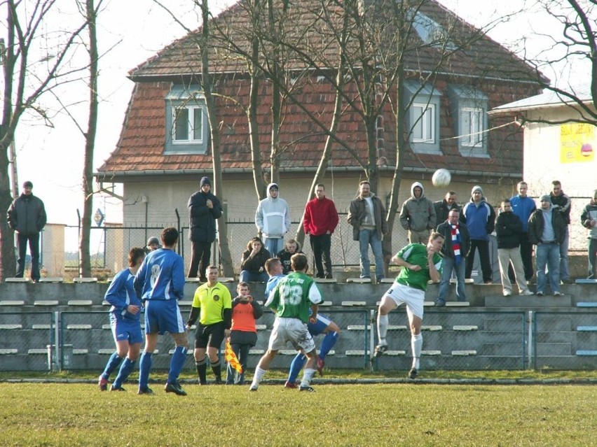 Pilkarze Gryfa 95 Slupsk pokonali w Sztumie Olimpie 3:1...