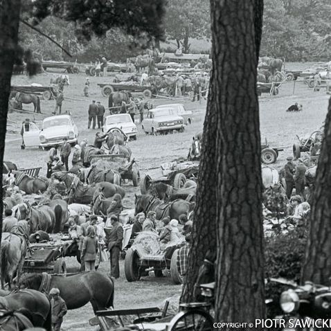 Zdjecia pana Piotra przeniosą nas do lat 70. XX wieku