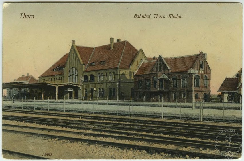 Dworzec na Mokrem. 110 lat temu pasażerowie korzystali...