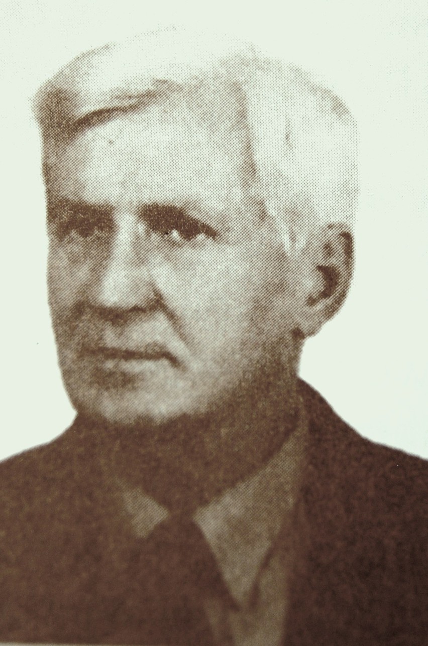 Edmund Teklak (1933 - 2023).