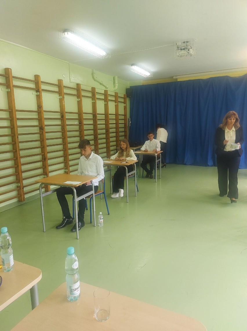 Egzamin ósmoklasisty 2022 z języka angielskiego w powiecie białobrzeskim. U nas arkusze i odpowiedzi