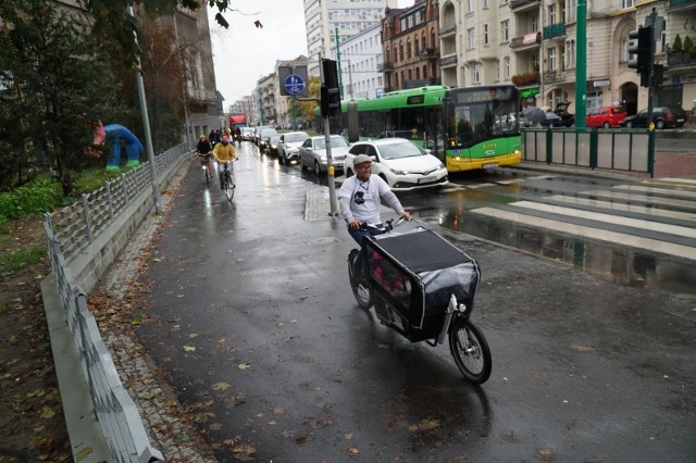 Choć półmaraton odbywa się dopiero jutro, tj. 17 października, to już dzisiaj kierowcy powinni przygotować się na utrudnieniach na drogach.