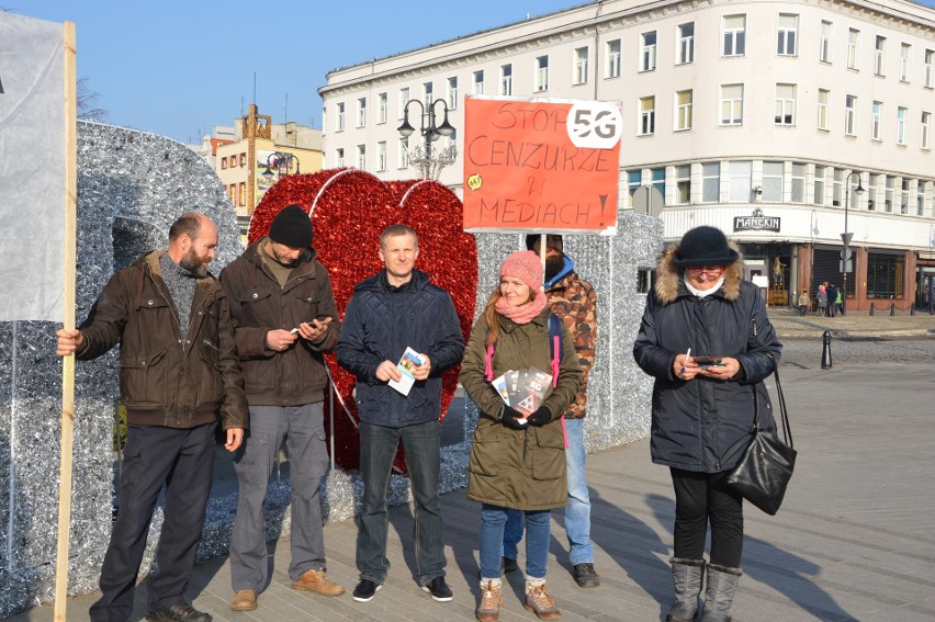 W Opolu odbył się w sobotę (25.01.2020) protest przeciwko...