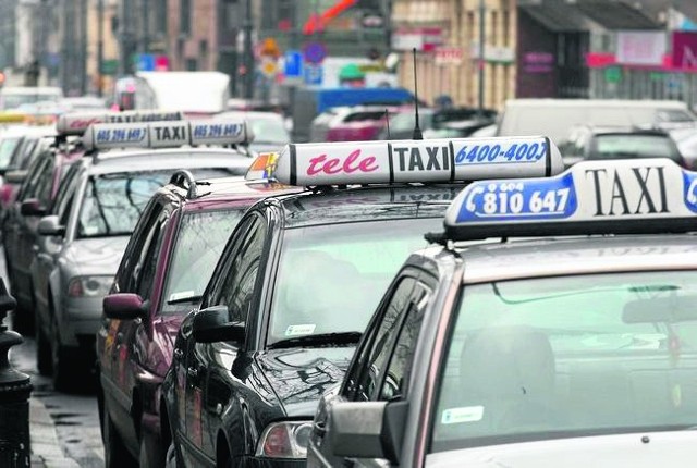 Taksówkarzy, jak co roku, czeka pracowite powitanie Nowego Roku.