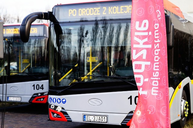Licząca 15 przystanków trasa Regny - Koluszki - Będzelin to już czwarta linia Kolejowej Komunikacji Autobusowej, projektu samorządu województwa i Łódzkiej Kolei Aglomeracyjnej.