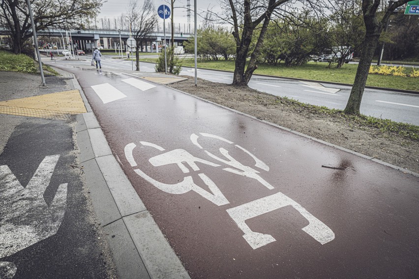 Nowa infrastruktura dla rowerzystów biegnąca od ulicy...