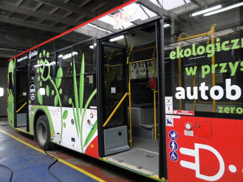 Miejskie Przedsiębiorstwo Komunikacji w Radomiu testuje elektryczny autobus