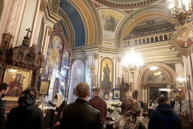 Prawosławna Wielkanoc w łódzkiej cerkwi prawosławnej i w kościele greckokatolickim