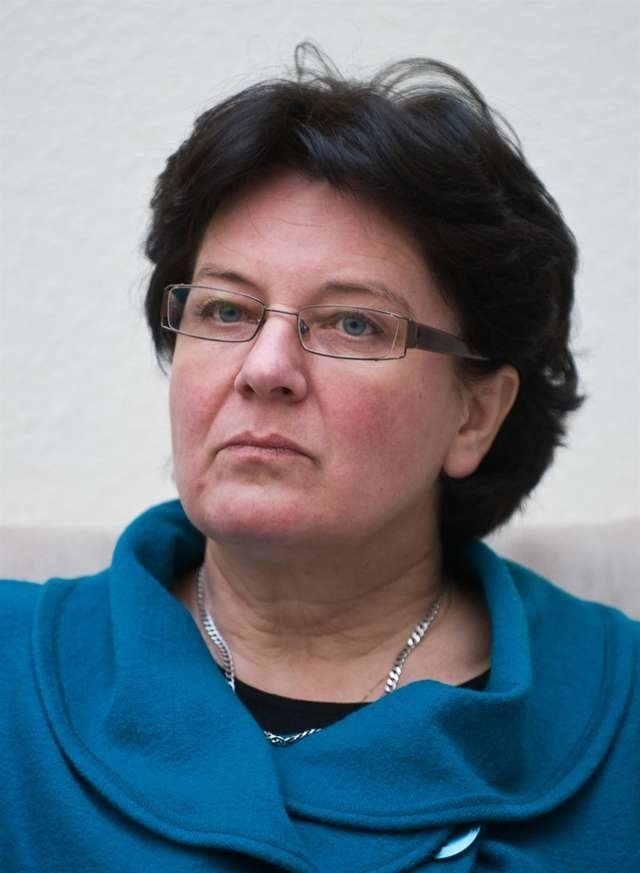 Dyr Dorota ZawackaDyr Dorota  Zawacka-Wakarecy w sprawie wsytawy katyńskiej, do tekstu K.żbikowskiej