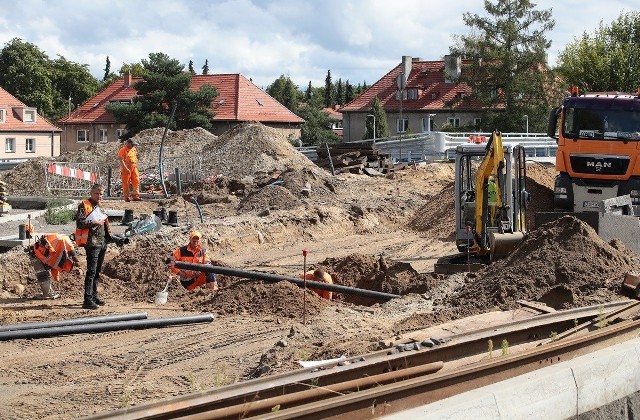 Opóźniona przebudowa węzła Łękno to jedna z największych drogowych inwestycji w Szczecinie. Aby je sfinalizować konieczny jest kredyt.