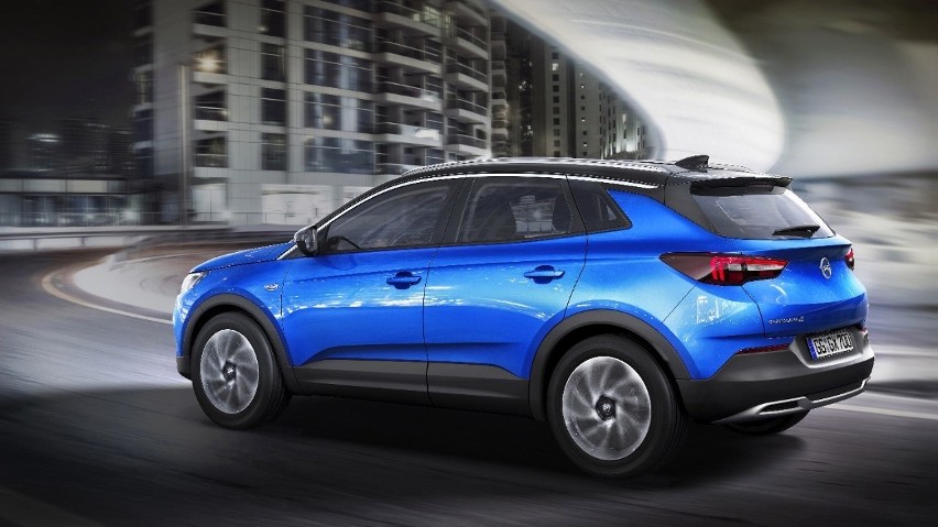 Opel Grandland X...