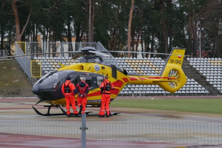 W Kozienicach wylądował helikopter medyczny z pacjentką z powiatu garwolińskiego