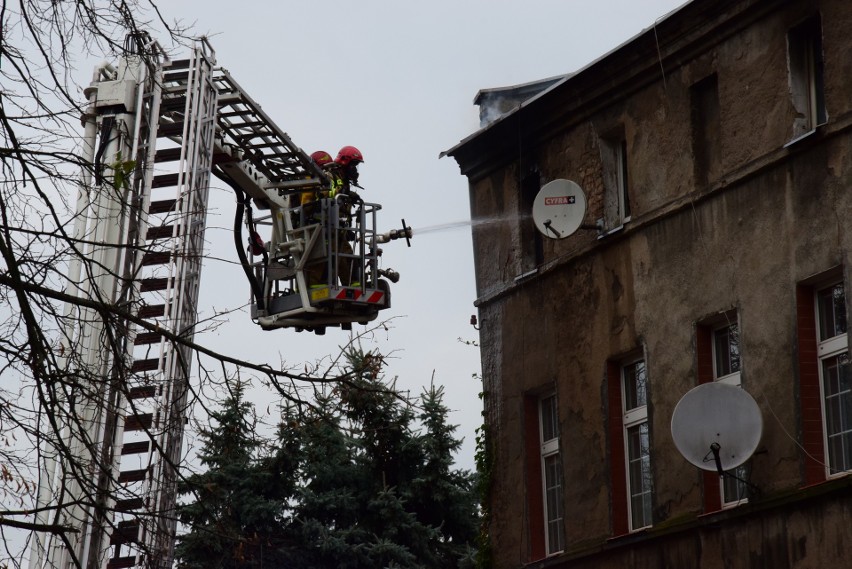 4 osoby, w tym troje dzieci, zginęły wyniku pożaru, do...