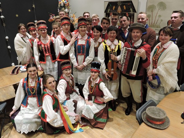 Zespół "Pod Borem" dał żywiołowy występ w Muzeum Kultury Kurpiowskiej