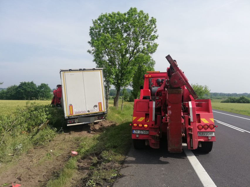 Do wypadku doszło na drodze krajowej numer 6 w okolicy...