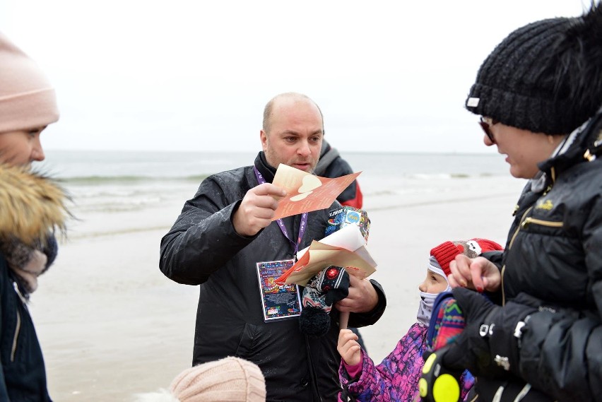 WOŚP 2019 w Świnoujściu. Wielkoorkiestrowa kąpiel Morświnów z przyjaciółmi