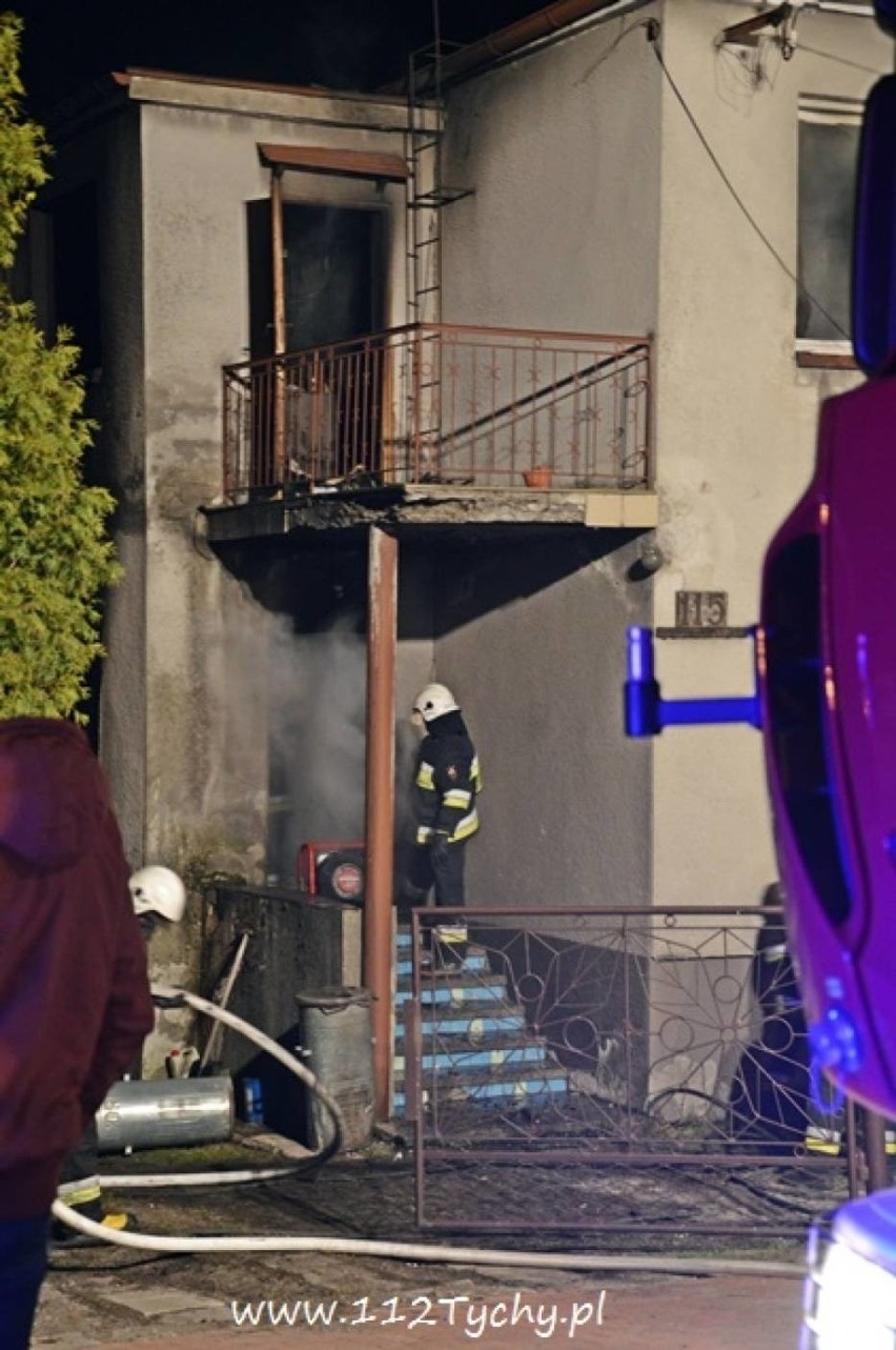 Pożar w Lędzinach: Spłonął dom [ZDJĘCIA]