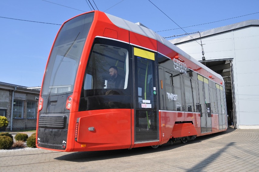 Nowy tramwaj twist dotarł do częstochowskiego MPK....