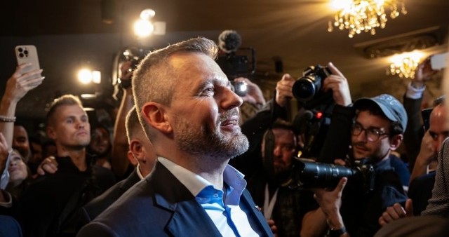 W drugiej turze wyborów prezydenckich przeprowadzonych na Słowacji Pellegrini otrzymał ponad 53 proc. głosów.