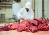 Prokurator Okręgowy postawił zarzuty właścicielowi znanej firmy przetwórstwa mięsa i wędlin spod Łodzi "Zbyszko"