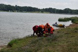 Jezioro Dzibice na Jurze: tu utonął 19-latek. Po tragedii strażacy uczą bezpiecznych zachowań przy wodzie. Zobaczcie zdjęcia