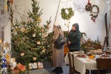 Ogród Botaniczny w Łodzi. Wystawa pt. „Rośliny w tradycji świąt Bożego Narodzenia” otwarta w "botaniku"