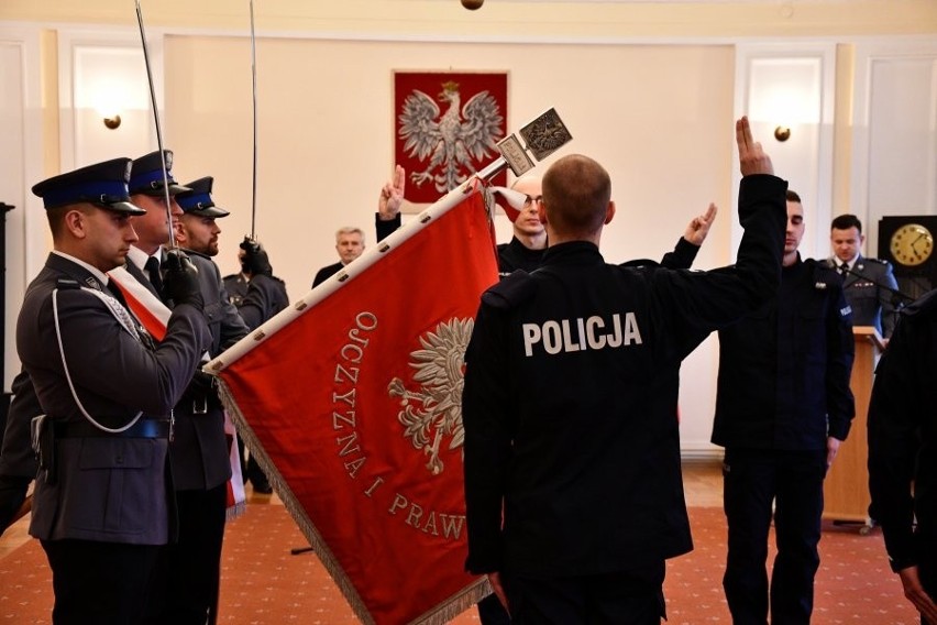 Nowi funkcjonariusze w podlaskiej policji