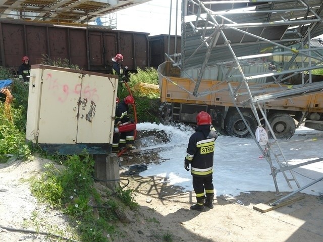 Wypadek na przejeździe kolejowym w Marzenienie