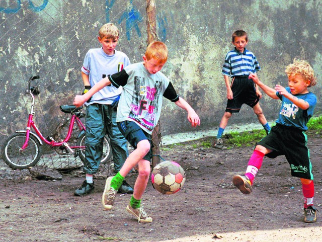 Bardzo mało uczniów z województwa łódzkiego wyjedzie na wakacje za granicę. Rodzice wybierają jak najtańsze miejsca na wypoczynek dla dzieci. Wysyłają pociechy niedaleko, byleby było niedrogo