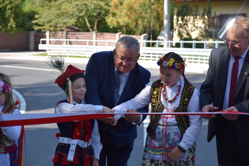 Korzkiew. Otwarcie drogi gminnej z jednym z najpiękniejszych mostów w powiecie krakowskim