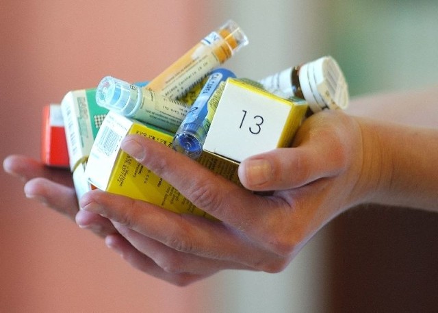 Leki homeopatyczne są w Polsce coraz popularniejsze.