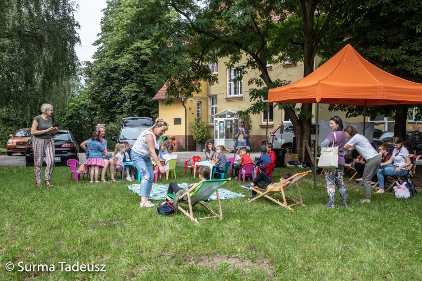 Dyskusyjny Klub Książki dla Dzieci. Spotkanie w ogrodzie Sonnabendów