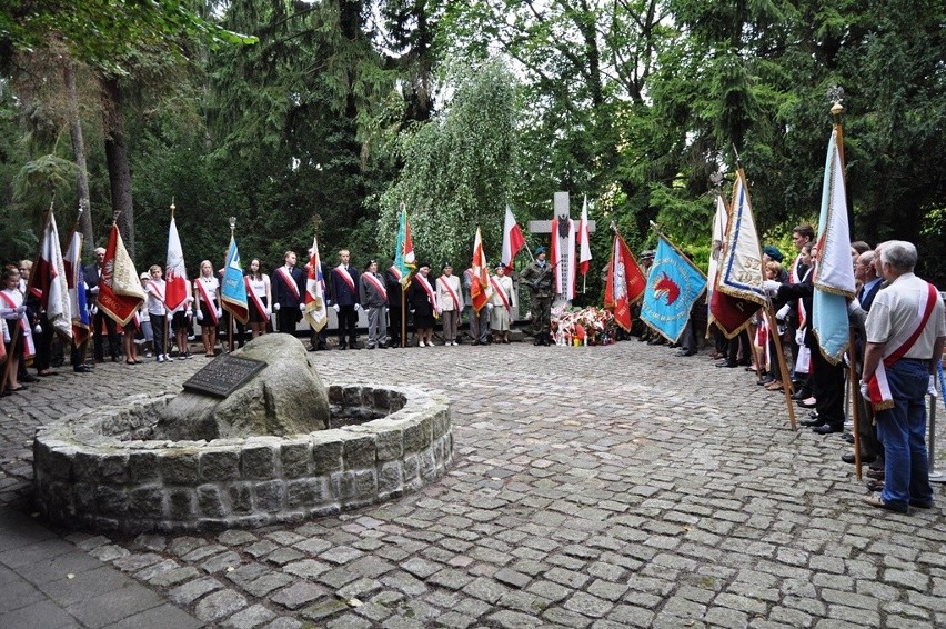 Uroczystości na Cmentarzu Centralnym w Szczecinie 76....
