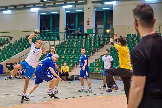 Mecz piłki ręcznej zorganizowano w hali sportowej Ośrodka Sportu i Rekreacji w Brodnicy