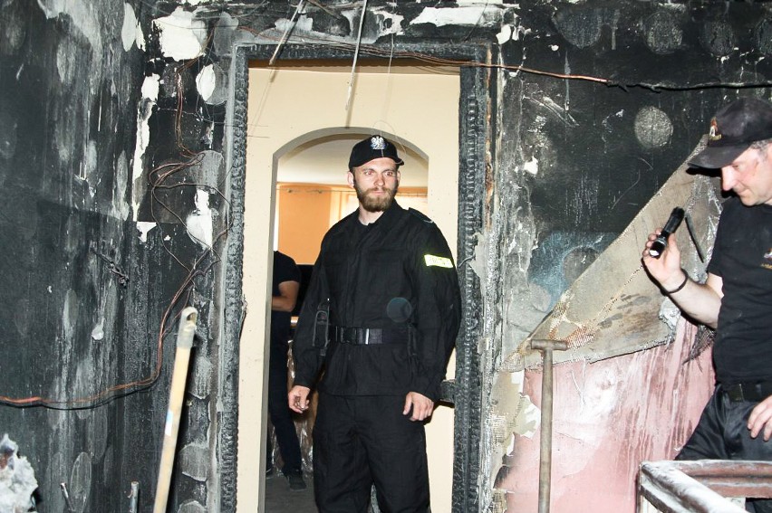 Policjanci z Kożuchowa otrzymali informację o pożarze w...