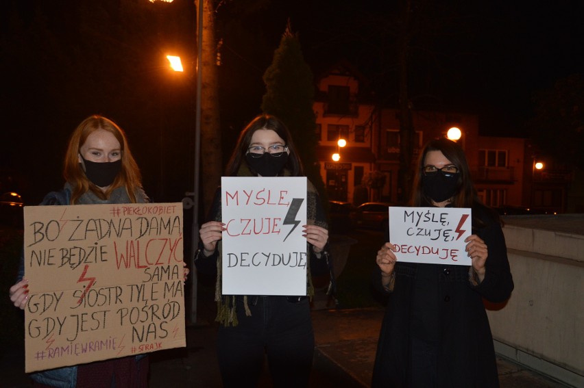 Inicjatorki poniedziałkowego protestu w Proszowicach