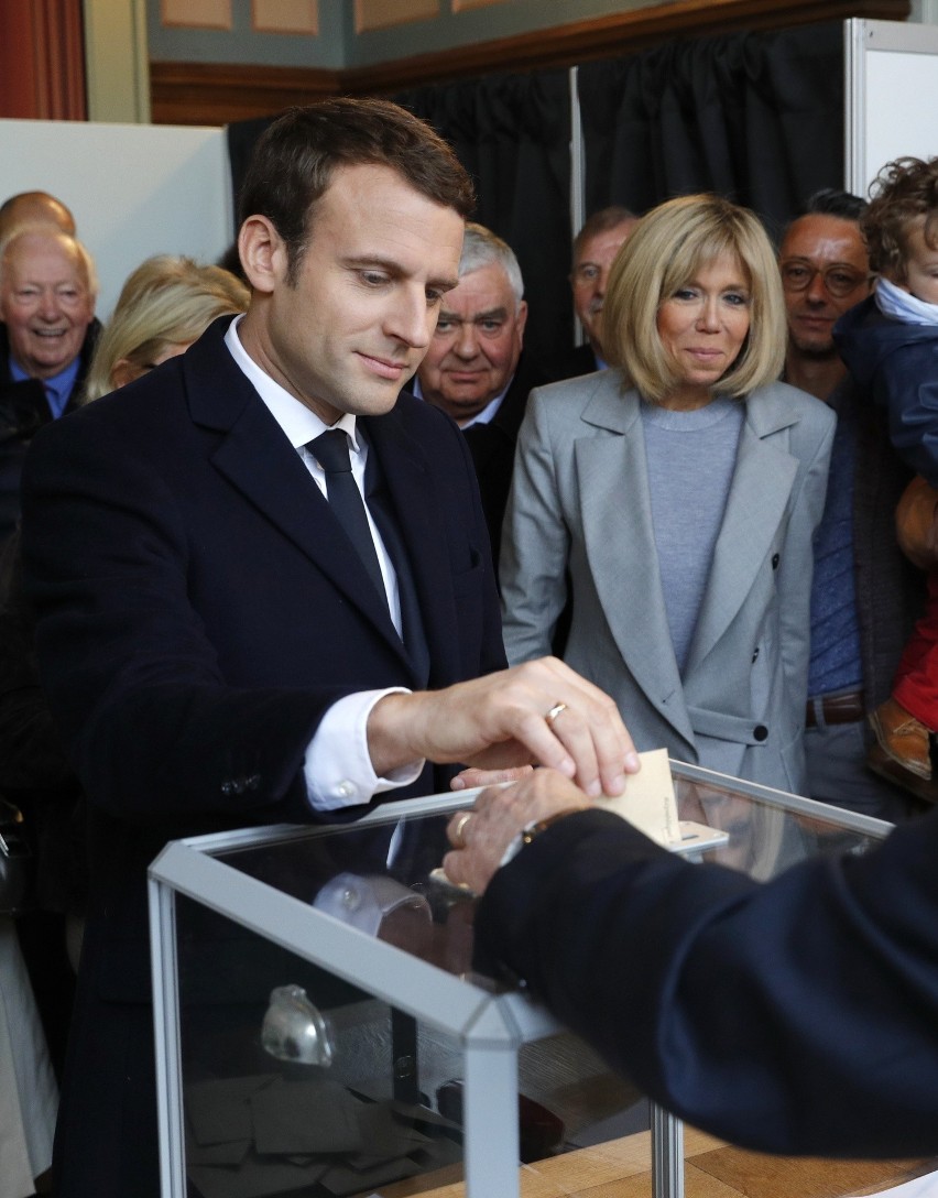 Emanuel Macron z żoną Brigitte