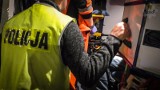 Akcja gdańskiej policji w nocnym klubie. Środki psychoaktywne w drinkach? Zatrzymano 22 osoby