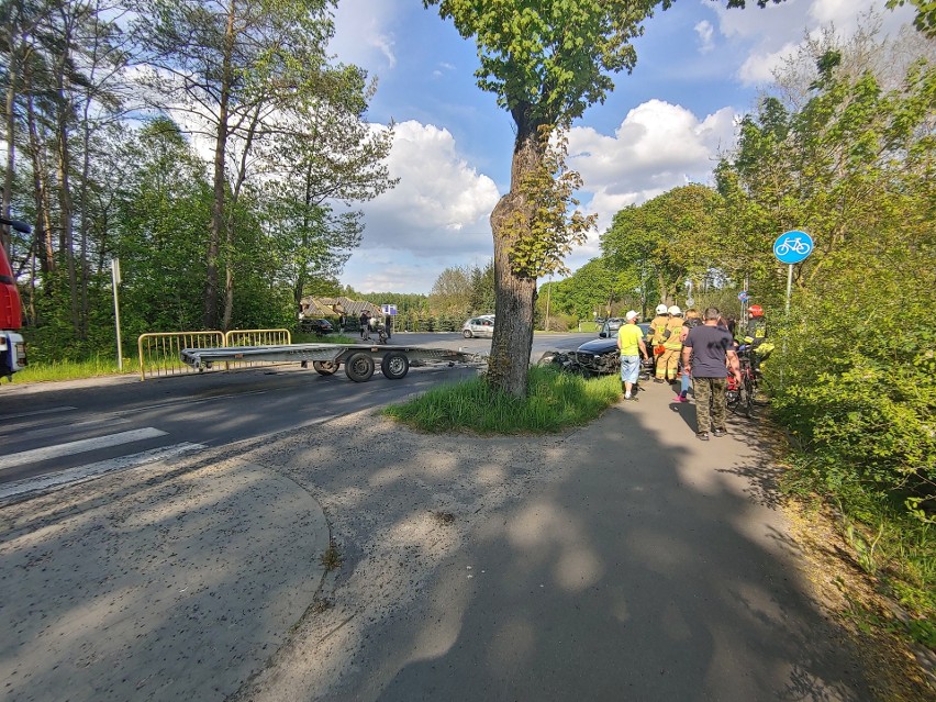 Wypadek pod Bydgoszczą. Jedna osoba w szpitalu [zdjęcia]