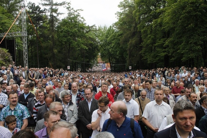 Pielgrzymka mężczyzn do Piekar pod hasłem Rodzina Miłością...