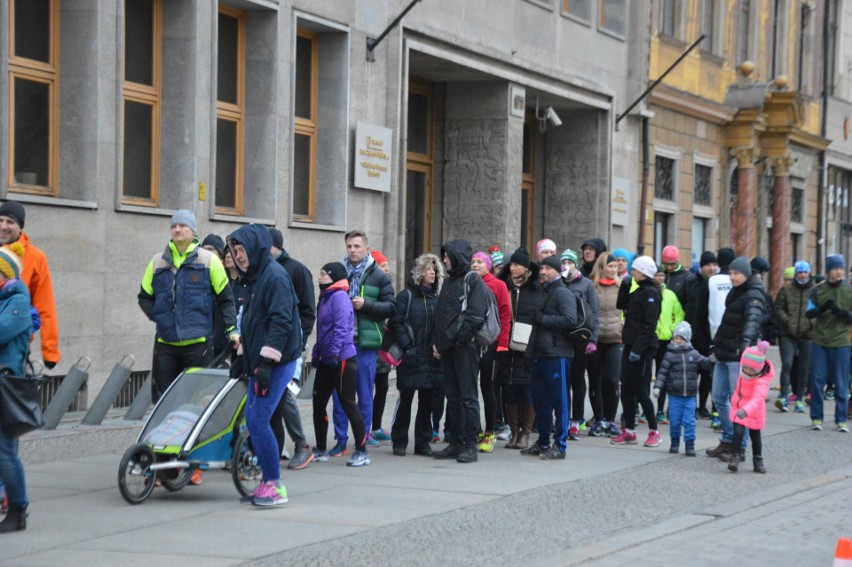 Bieg WOŚP 2018 we Wrocławiu. 300 osób pobiegło przeciwko cukrzycy [ZDJĘCIA]