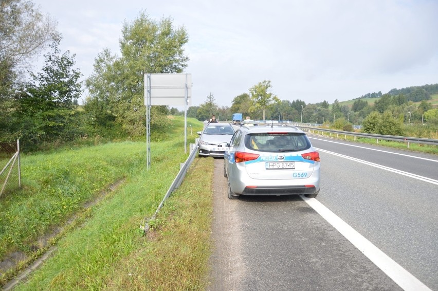 Kolizja na DK94 w Łapczycy, kierowca chciał uniknąć...