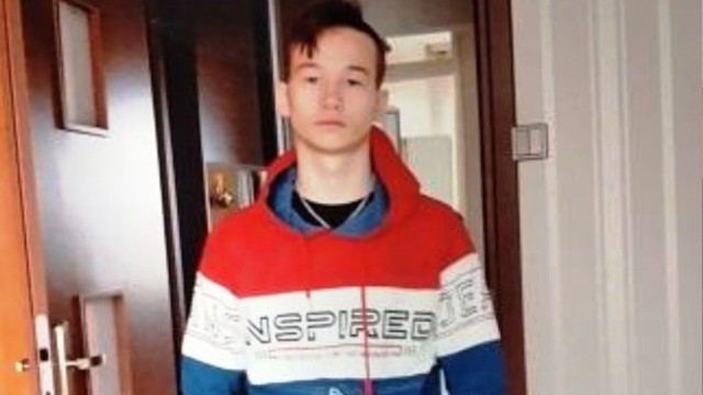 Zaginął 20-letni Sebastian Nicpoń. Widzieliście go? Policja prosi o pomoc w poszukiwaniach.