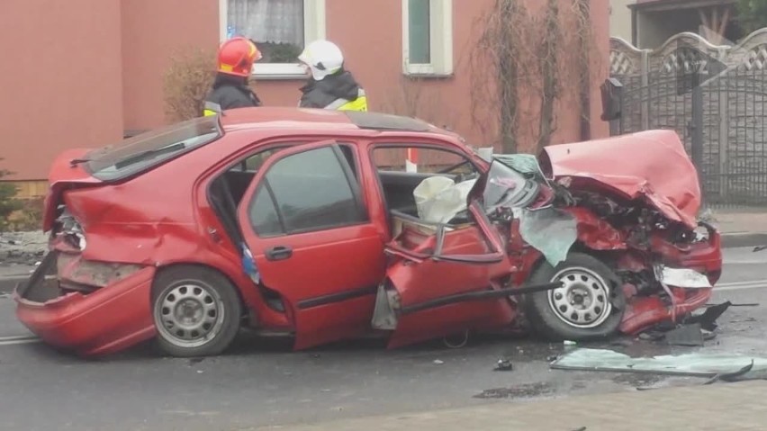 Policjanci z tarnogórskiej komendy ustalają szczegółowe...