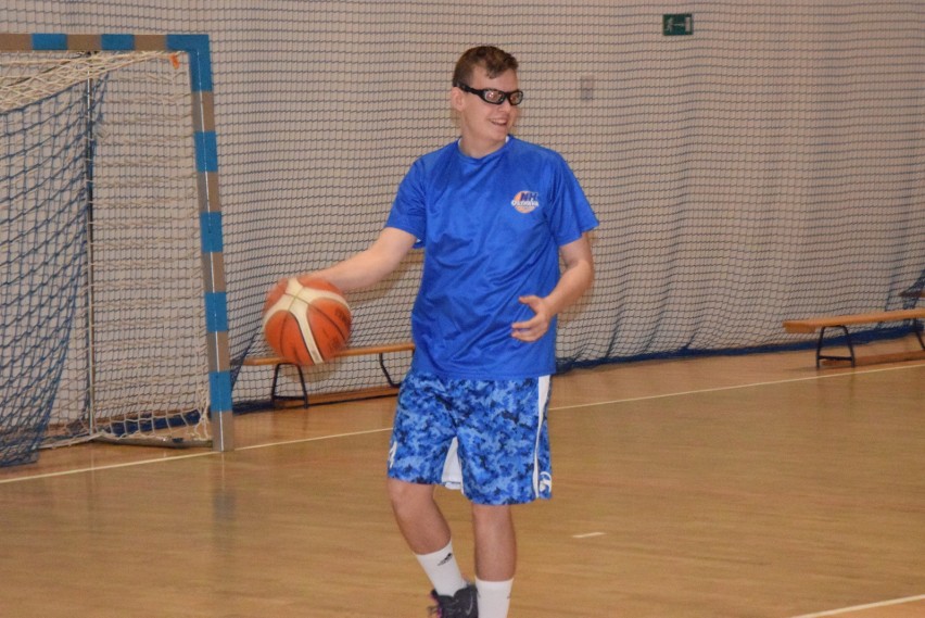 European Youth Basketball League. AZS UJK Kielce rozegrał pierwszy mecz. Przegrał z BK NH Tigers Ostrava