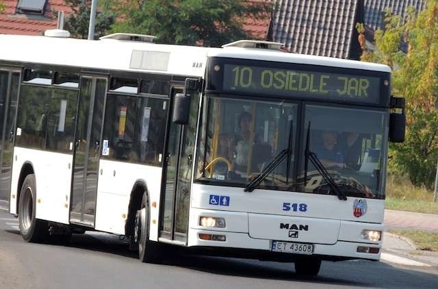 autobus MZK 10 na JARautobus MZK 10 na JAR